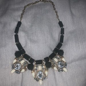 Statement necklace